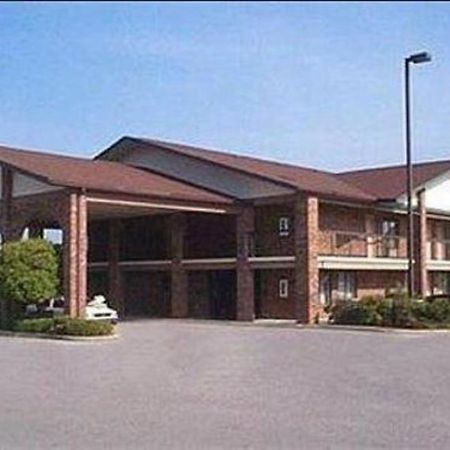 Days Inn By Wyndham Clanton Al Exteriör bild